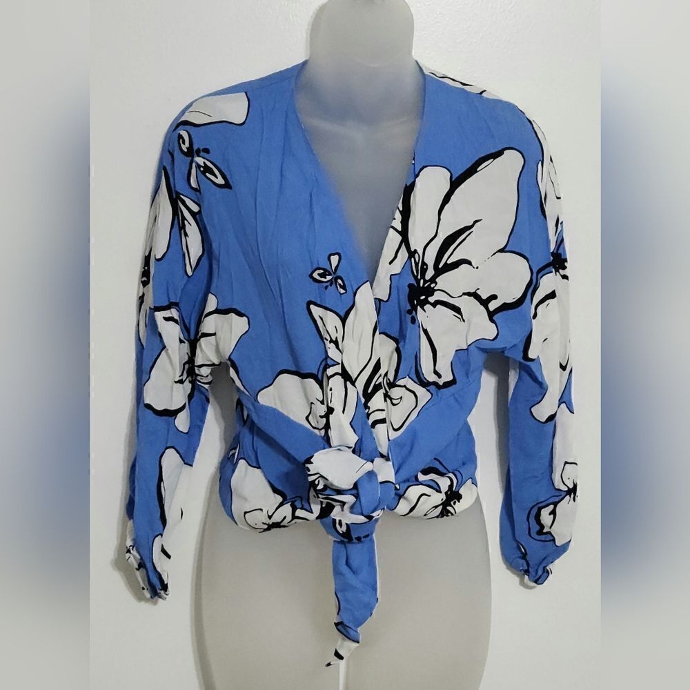 Parker women's tie front blouse size XS